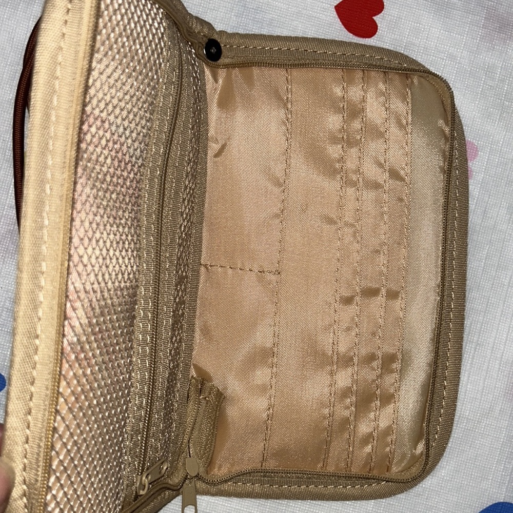 Hello kitty bundle - Picture 6 of 8